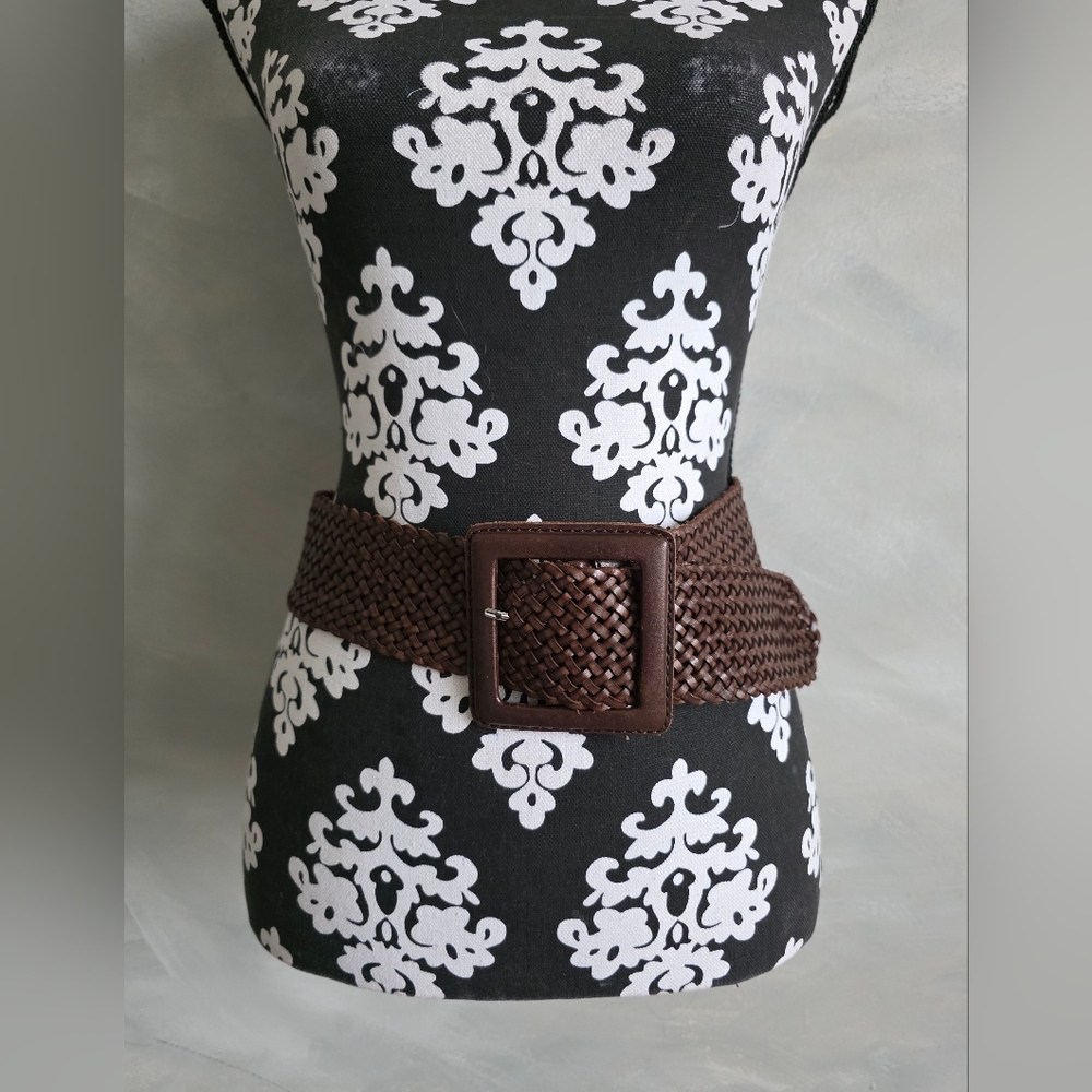 Banana Republic Women's High Waist Braided Woven Leather Belt Brown 38' XS